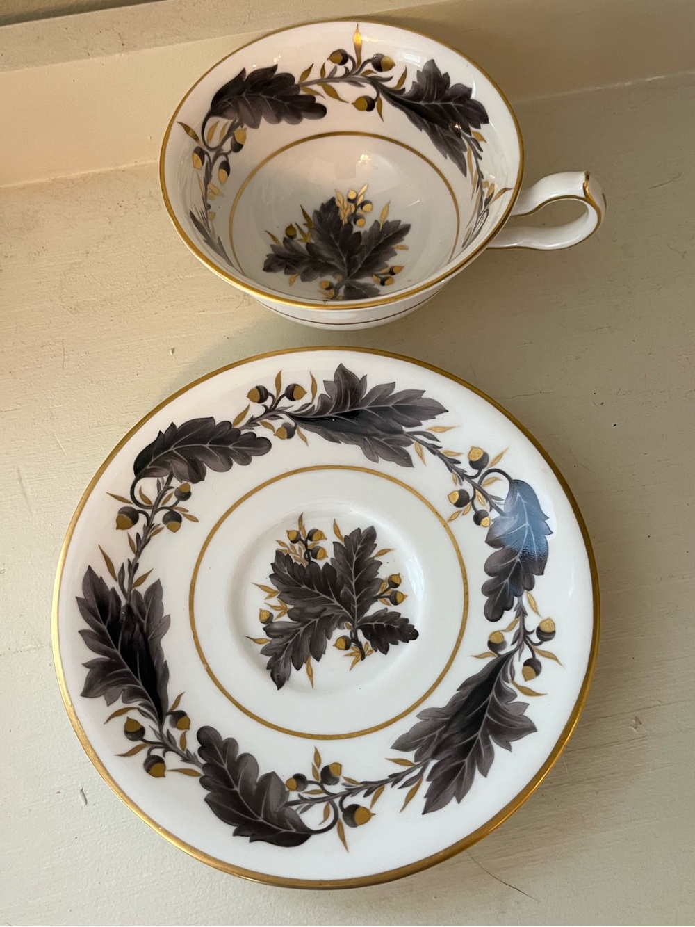 Royal Crown Derby Portman Oak Footed Tea Cup & Saucer Made in England - Picture 7 of 16